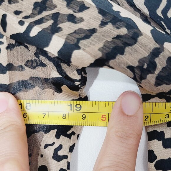 Tango Mango Women's Black & Tan Leopard Print Collared Button Down Shirt Size XS - Picture 10 of 11